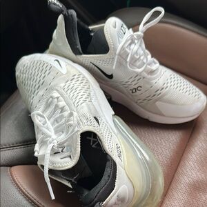 Nike Air Max 270 White and Black Sneakers men’s 8.5